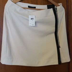 Banana Republic Zip Up Cream Skirt